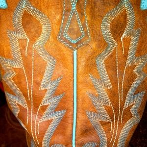 New Ariat boots SOLD